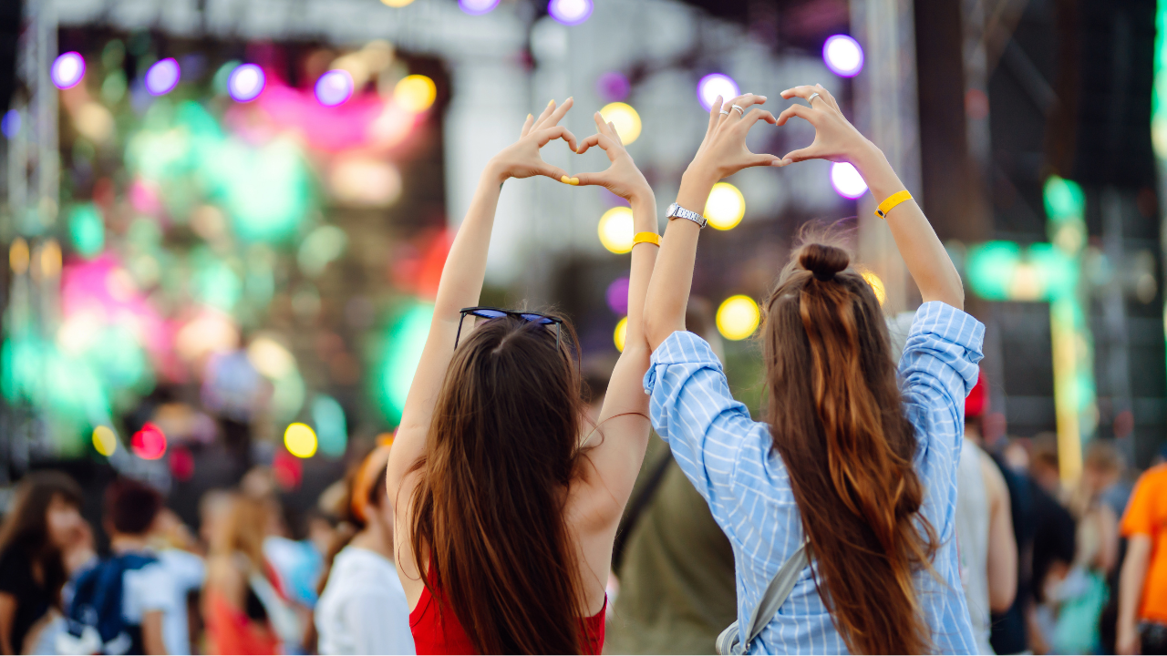 3 Quick Safety Tips at Public Events (and Why Women Need Them)